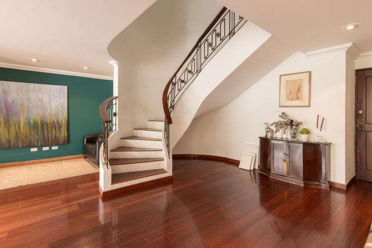 Apartamento de 3 alcobas en venta en Los Rosales, Bogotá, 212 m² · foto 9 de 20