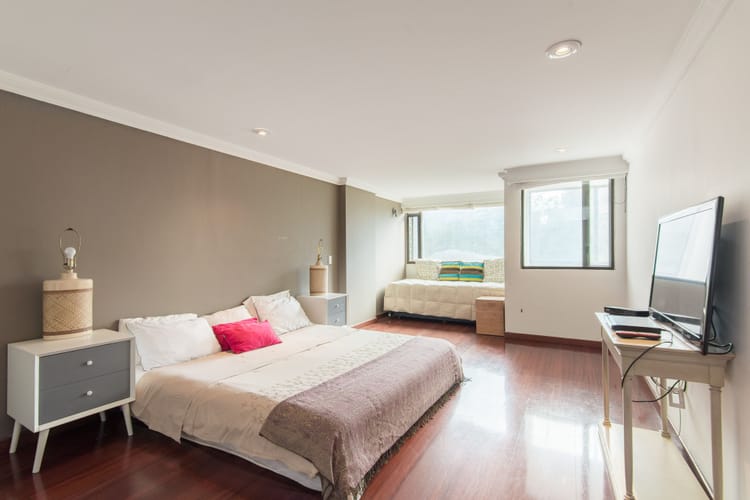 Apartamento de 3 alcobas en venta en Los Rosales, Bogotá, 212 m² · foto 14 de 20