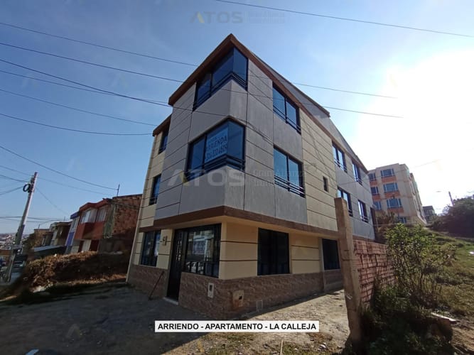 Apartamento de 4 alcobas en arriendo en La Calleja, Tunja, 86 m² · foto 2 de 14