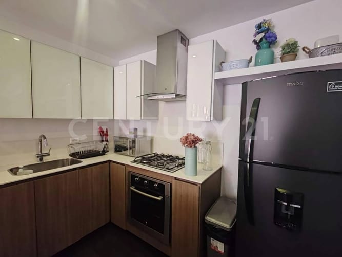 Apartamento de 2 alcobas en venta en El Contador, Bogotá, 90 m² · foto 5 de 23
