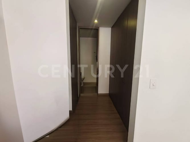 Apartamento de 2 alcobas en venta en El Contador, Bogotá, 90 m² · foto 11 de 23