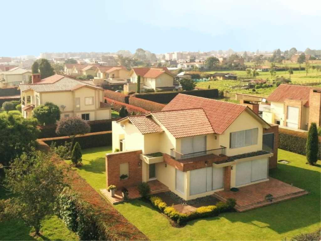 Casa en venta en Chuntame, Cajicá · foto 4 de 23
