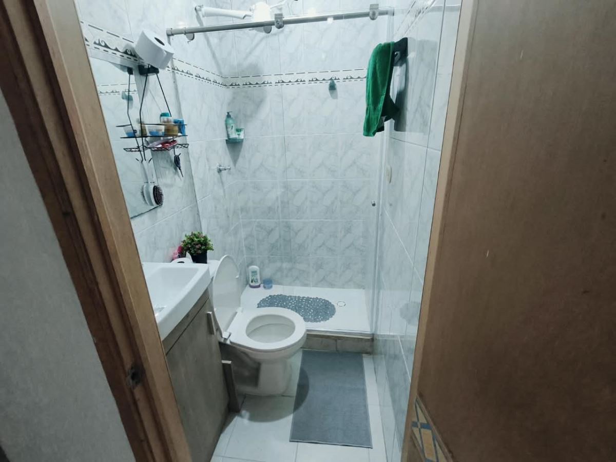 Casa en venta en Engativá, Bogotá · foto 6 de 19