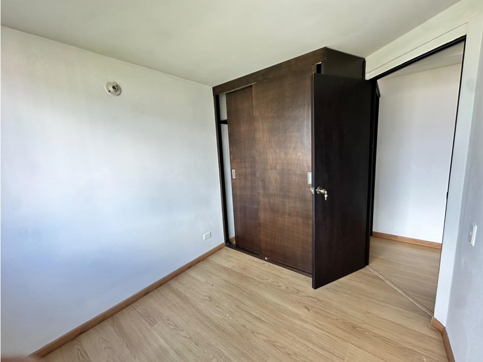 Apartamento en venta en Belén, Medellín · foto 8 de 12