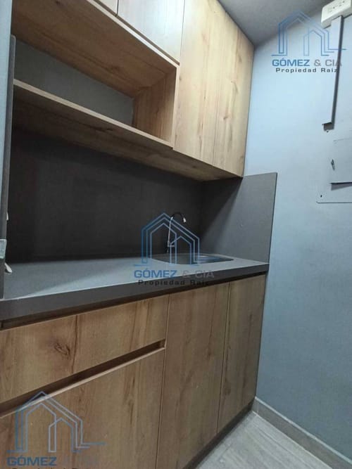 Oficina en arriendo en El Diamante No. 2, Medellín, 65 m² · foto 7 de 10