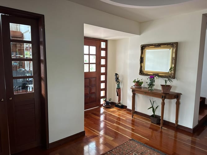 Casa de 3 alcobas en venta en Lindaraja, Bogotá, 275 m² · foto 15 de 21