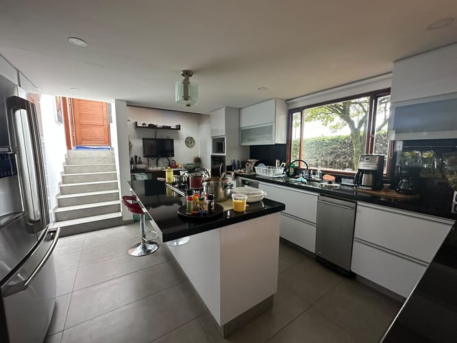 Casa de 3 alcobas en venta en Lindaraja, Bogotá, 275 m² · foto 12 de 21