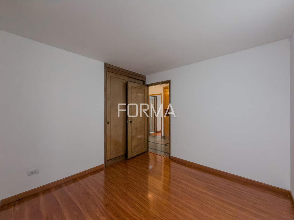 Apartamento en venta en Santa Barbara Alta, Bogotá · foto 7 de 20