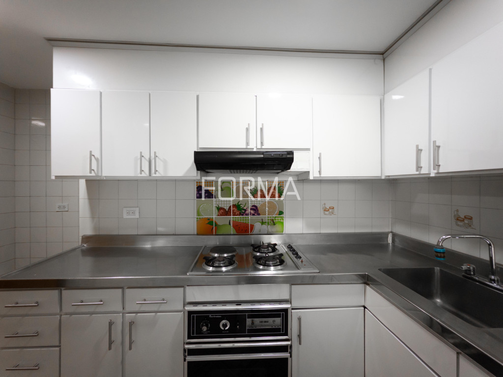 Apartamento en venta en Santa Barbara Alta, Bogotá · foto 19 de 20