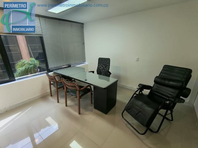 Oficina en arriendo en Milla De Oro, Medellín, 250 m² · foto 17 de 18