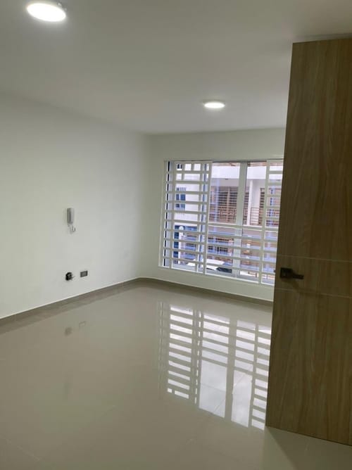 Edificio en venta en Ciudad 2000, Cali, 240 m² · foto 2 de 15