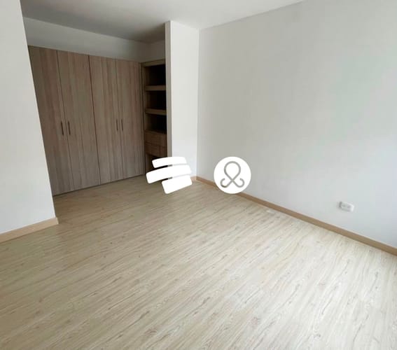 Apartamento de 3 alcobas en venta en La Prosperidad, Madrid, 70 m² · foto 3 de 16