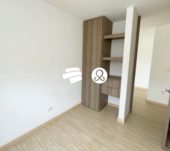 Apartamento de 3 alcobas en venta en La Prosperidad, Madrid, 70 m² · foto 5 de 16