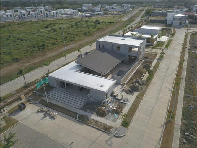 Lote en venta en Picacho, Montería, 900 m² · foto 2 de 3