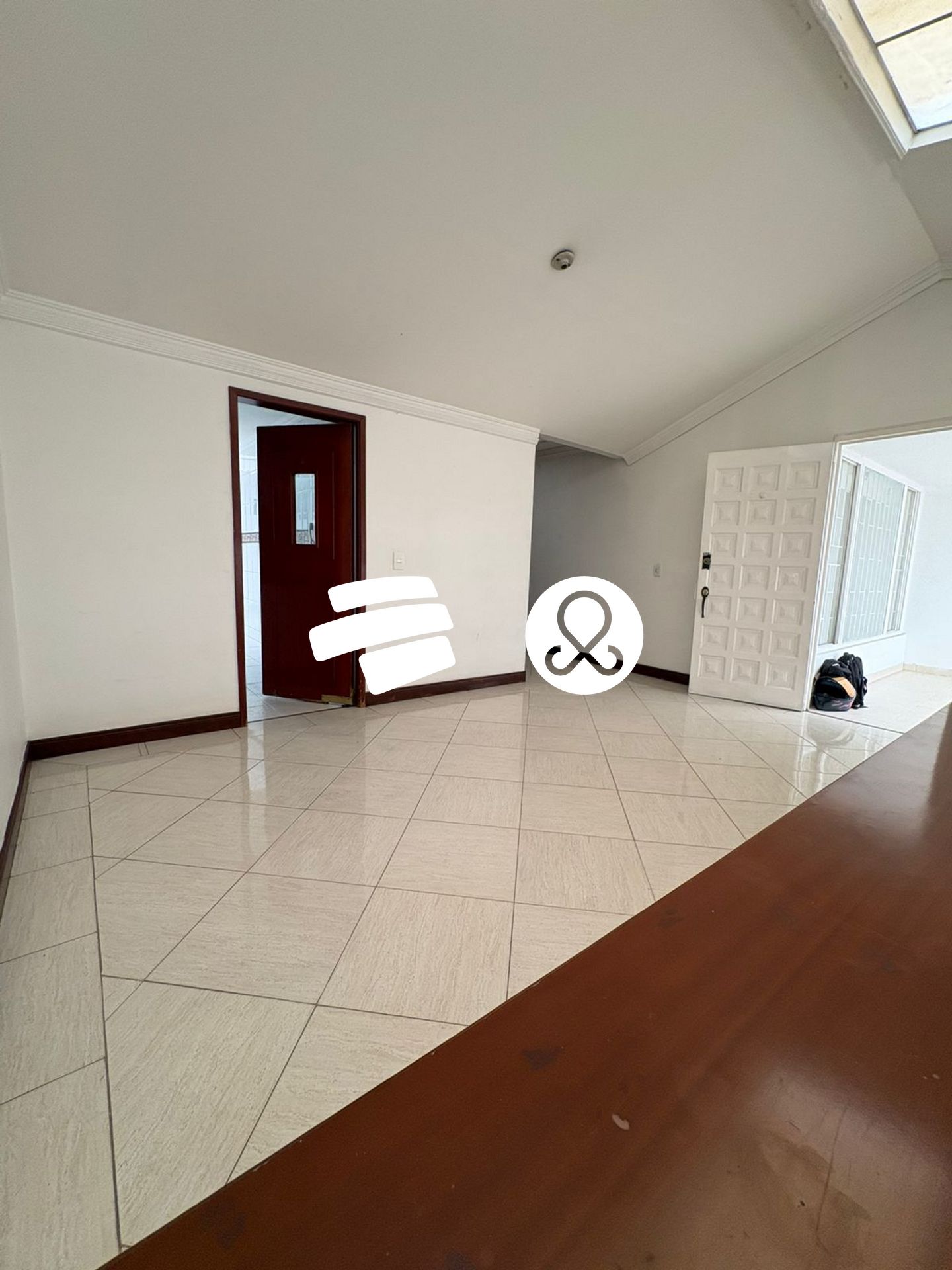 Casa en venta en Fontibon, Bogotá · foto 4 de 24