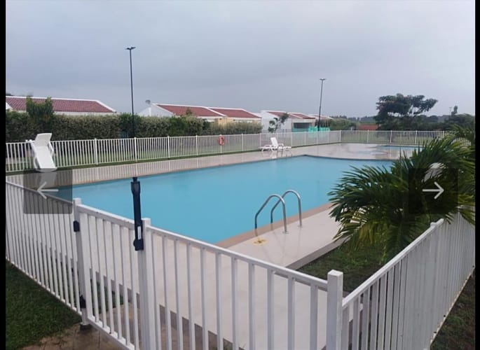 Casa de 3 alcobas en venta en El Castillo, Cali, 123 m² · foto 2 de 24