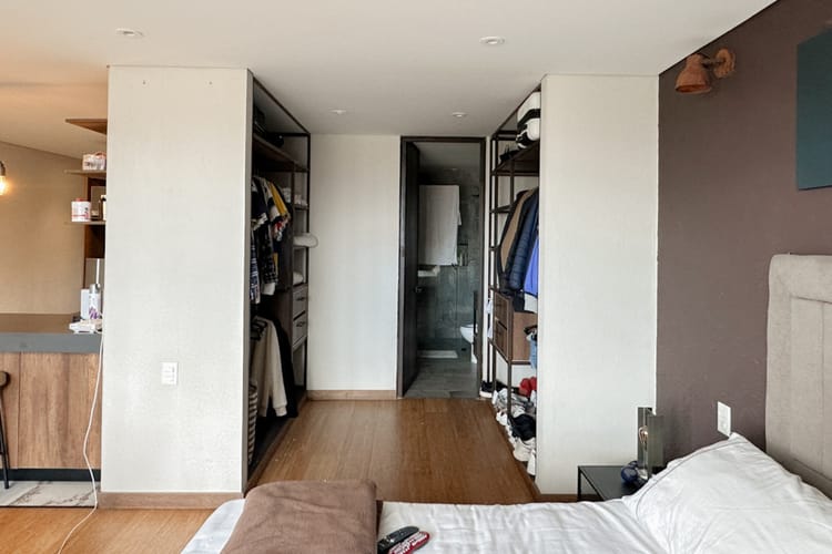 Apartamento de 1 alcoba en venta en Belen, Bogotá, 51 m² · foto 6 de 16