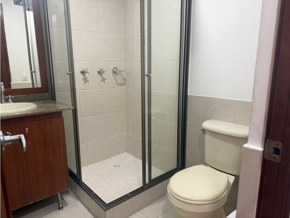 Casa en arriendo en Medellín · foto 11 de 20