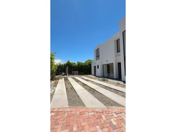 Casa de 4 alcobas en venta en Bosques De Peñalisa, Ricaurte, 196 m² · foto 3 de 24