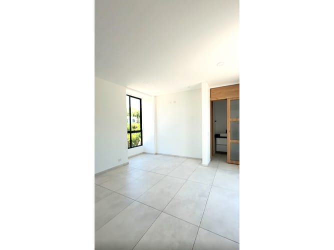 Casa de 4 alcobas en venta en Bosques De Peñalisa, Ricaurte, 196 m² · foto 4 de 24