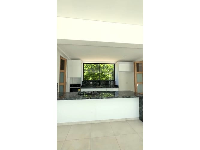 Casa de 4 alcobas en venta en Bosques De Peñalisa, Ricaurte, 196 m² · foto 14 de 24