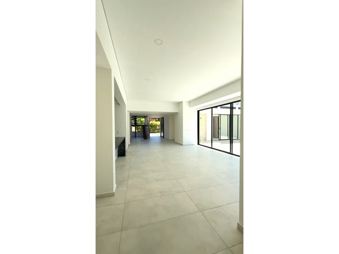 Casa de 4 alcobas en venta en Bosques De Peñalisa, Ricaurte, 196 m² · foto 20 de 24