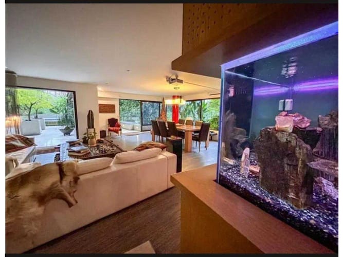 Apartamento de 3 alcobas en venta en El Tesoro, Medellín, 400 m² · foto 2 de 21