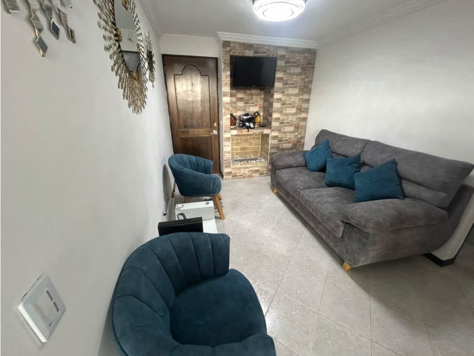 Apartamento en venta en La Candelaria, Medellín · foto 2 de 19