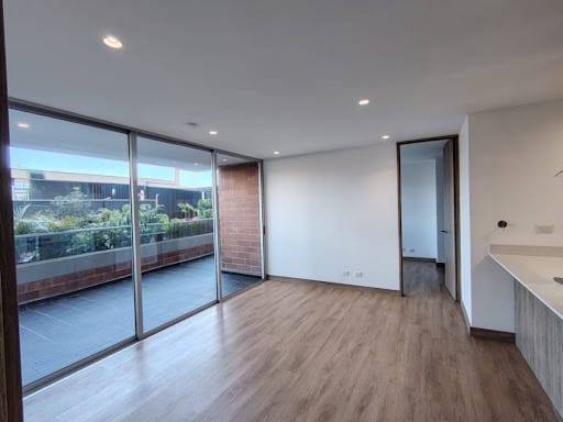 Apartamento de 2 alcobas en arriendo en El Porvenir, Rionegro, 80 m² · foto 2 de 13