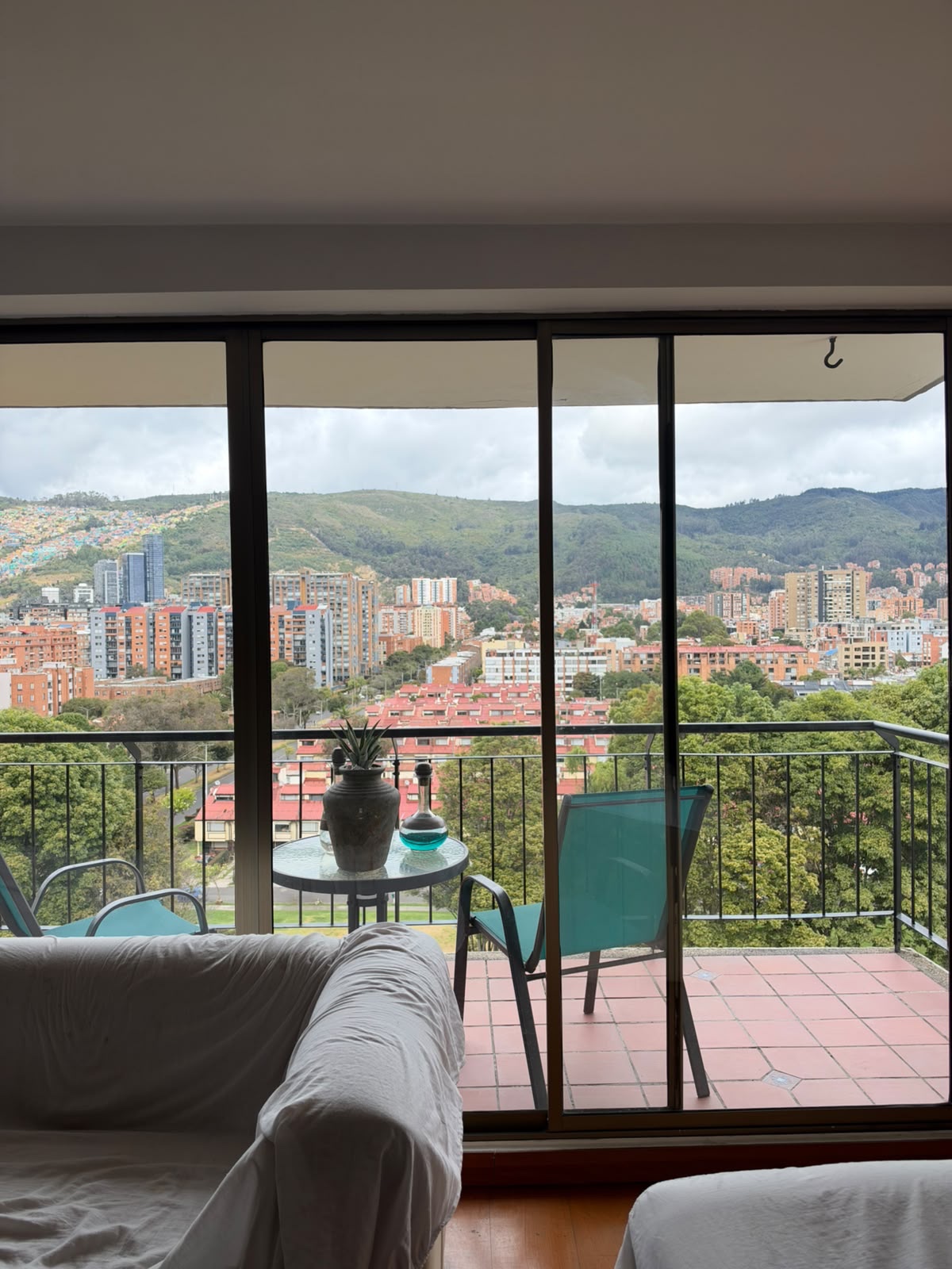 Apartamento en venta en Cedritos, Bogotá · foto 2 de 24