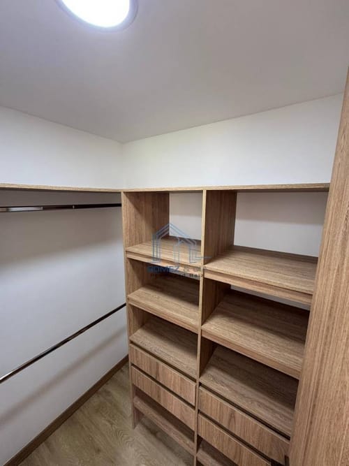 Apartamento de 3 alcobas en venta en El Tesoro, Medellín, 160 m² · foto 17 de 24