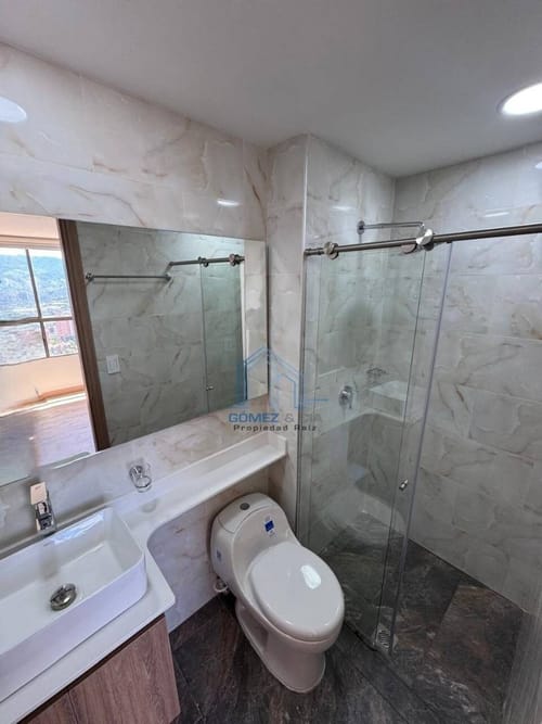 Apartamento de 3 alcobas en venta en El Tesoro, Medellín, 160 m² · foto 21 de 24