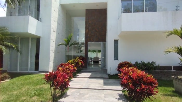Casa de 4 alcobas en venta en Verde Horizonte, Jamundí, 480 m² · foto 3 de 23