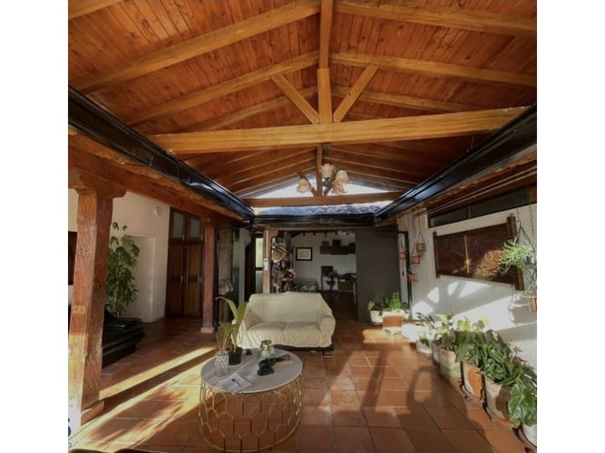 Casa de 5 alcobas en venta en El Porvenir, Rionegro · foto 12 de 24