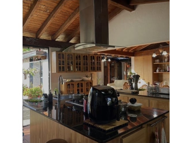 Casa de 5 alcobas en venta en El Porvenir, Rionegro · foto 19 de 24
