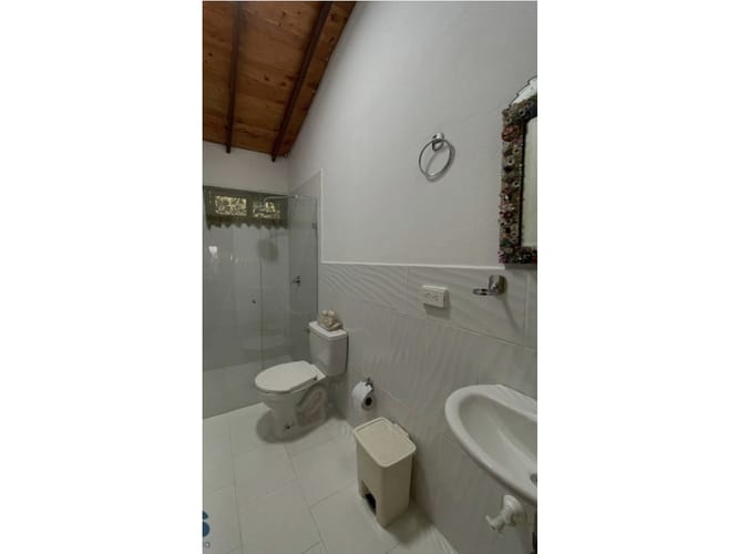 Casa de 5 alcobas en venta en El Porvenir, Rionegro · foto 24 de 24