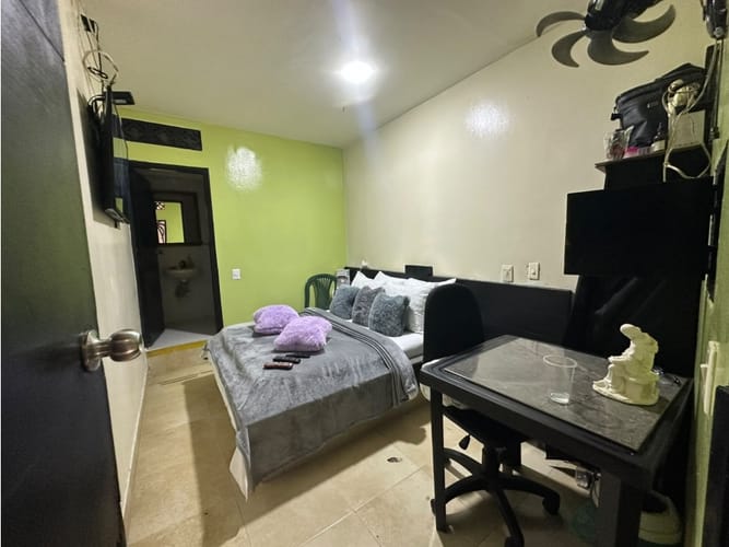 Edificio en venta en La Candelaria, Medellín, 685 m² · foto 9 de 11