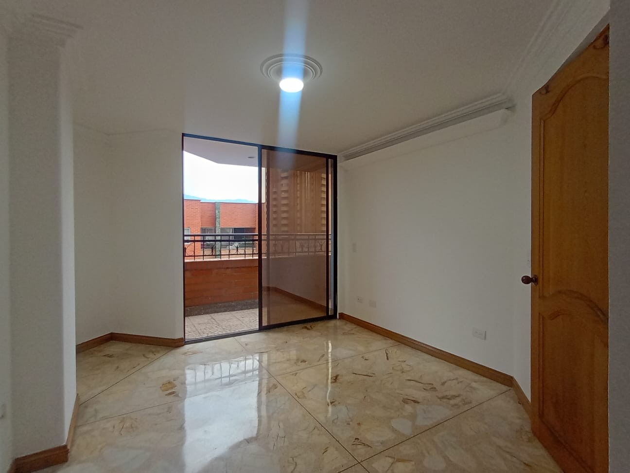 Apartamento en arriendo en Laureles, Medellín · foto 10 de 19