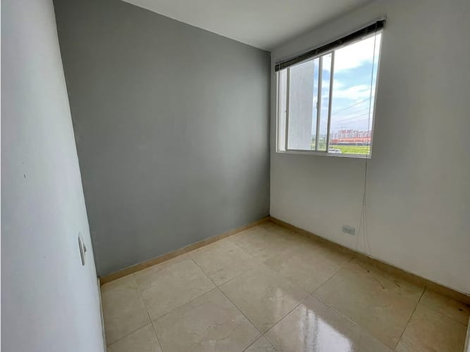Apartamento de 2 alcobas en venta en Cr. Surcos De Pangola, Jamundí, 60 m² · foto 7 de 16