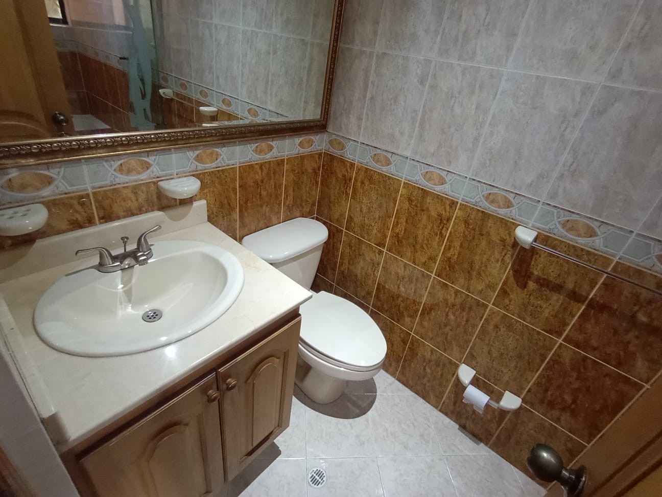 Apartamento en arriendo en Laureles, Medellín · foto 16 de 19