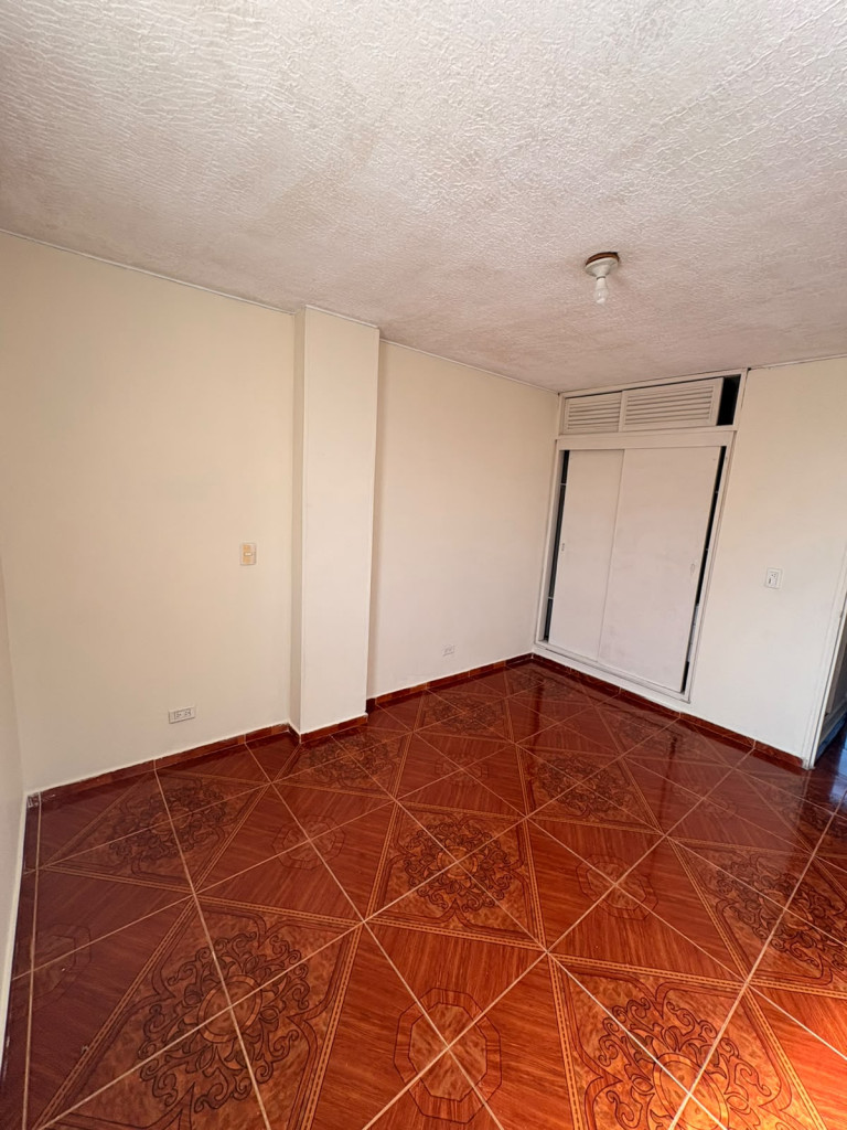 Apartamento en venta en La Riviera, Cúcuta · foto 8 de 10
