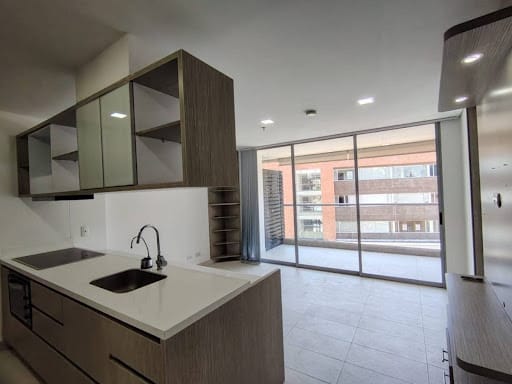 Apartamento de 2 alcobas en arriendo en La Convencion, Rionegro, 64 m² · foto 3 de 24