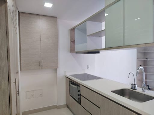 Apartamento de 2 alcobas en arriendo en La Convencion, Rionegro, 64 m² · foto 10 de 24