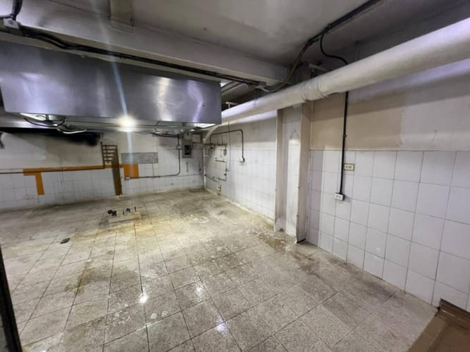 Local en arriendo en El Poblado, Medellín, 276 m² · foto 9 de 22