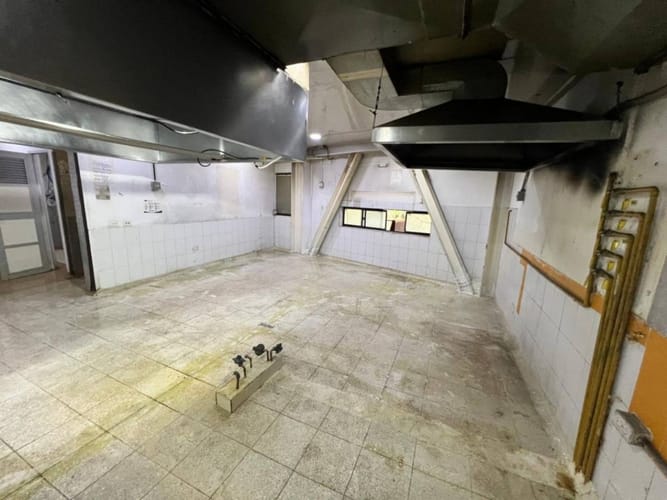 Local en arriendo en El Poblado, Medellín, 276 m² · foto 13 de 22