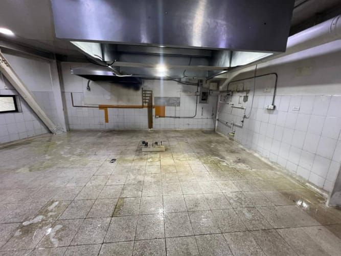 Local en arriendo en El Poblado, Medellín, 276 m² · foto 16 de 22