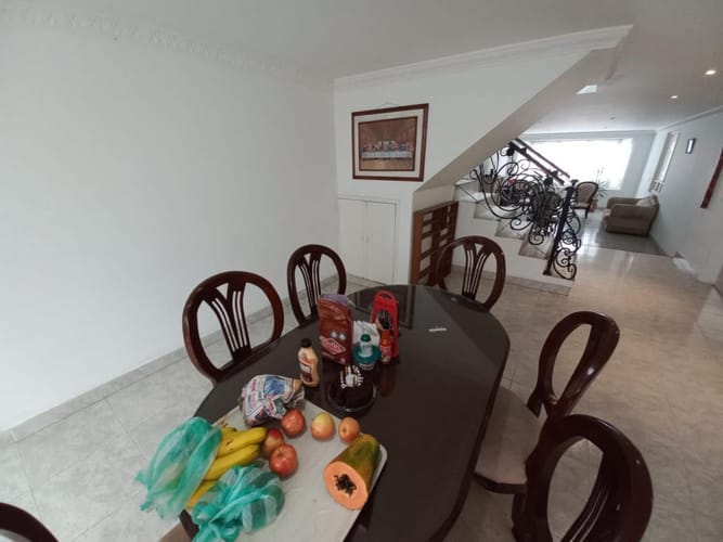 Casa de 5 alcobas en venta en Ilarco, Bogotá, 150 m² · foto 3 de 22
