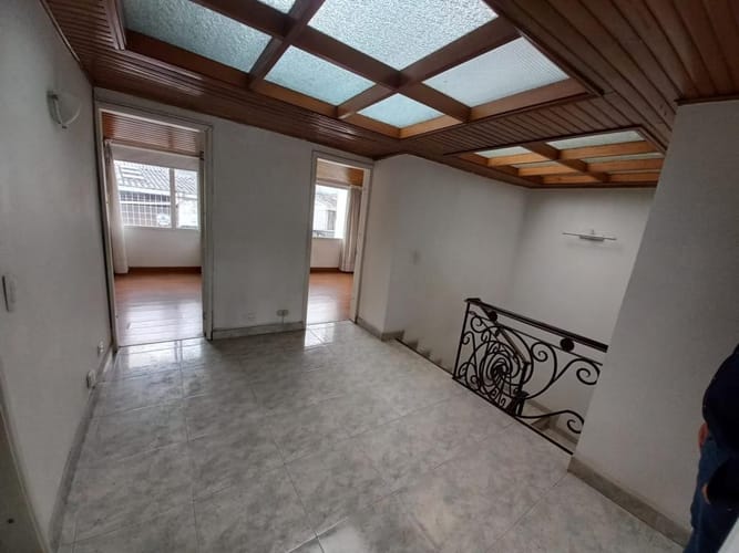 Casa de 5 alcobas en venta en Ilarco, Bogotá, 150 m² · foto 9 de 22