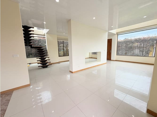 Casa de 3 alcobas en arriendo en La Moya, Cota, 178 m² · foto 6 de 24