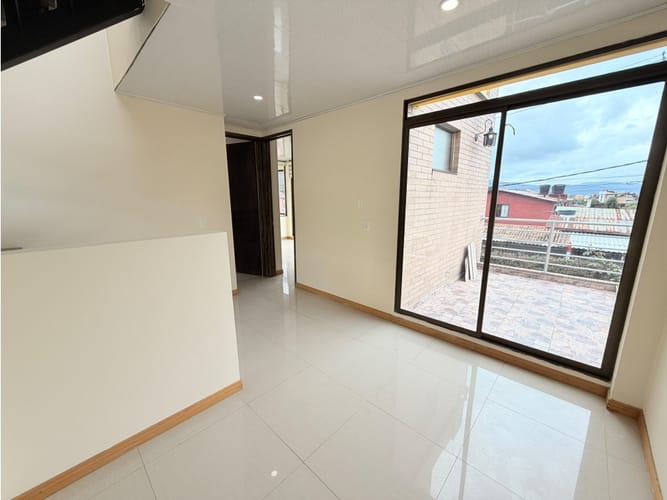Casa de 3 alcobas en arriendo en La Moya, Cota, 178 m² · foto 12 de 24